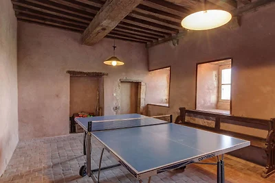 Ferienhaus mit großem Garten in Moussy