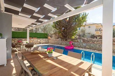 Villa in Fethiye met zwembad