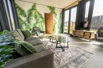 Chalet moderno sul fiume Mosa