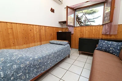 Holiday House Danica - Two Bedroom Holiday Ho...