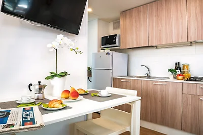 Mobilhome im Ferienpark mit grosser...