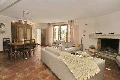 Moderne Villa mit privatem Pool in Roquebrun