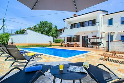 Villa in medulin mit Schwimmbecken