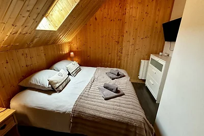 Geräumiges französisches Chalet für 10...