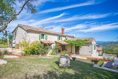 Villa in Vižinada mit Schwimmbecken