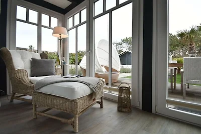 Strandhaus  Strandhaus  ................