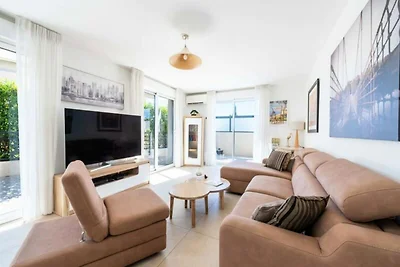 Apartment in Cannes mit privatem Whirlpool