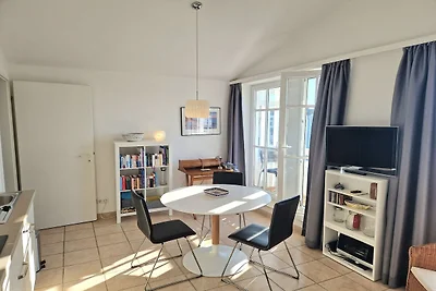 Appartement met balkon op een zonnige locatie...