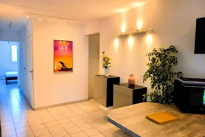 Wohnung in Grimaud mit Blick auf den Pool