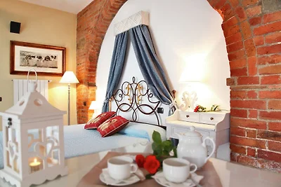 Elegante appartamento in villa d'epoca con...
