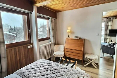 Schöne, komplett renovierte 2-Zimmer-Wohnung ...