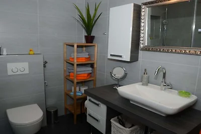 Ferienwohnung mit 2 Schlafzimmer