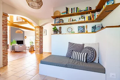 Casa vacanze con piscina a Mondonville