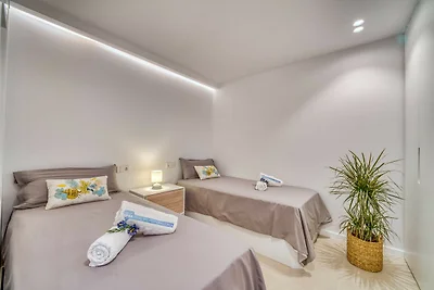 Erdgeschosswohnung mit Terrasse