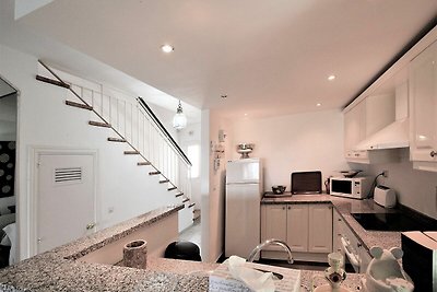 Lovely Villa in Marbella with Gardens, Pool a...