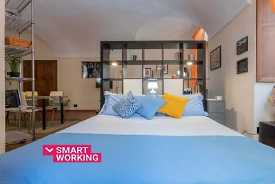 Wohnung in Torino mit Balkon und Parken