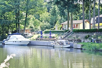 Ferienhaus Vieting direkt am Eldeufer in...