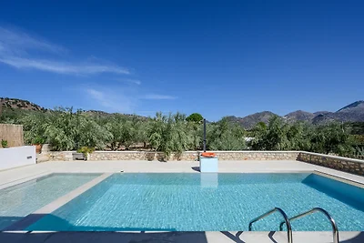 Villa in Melidoni mit Pool und Garten