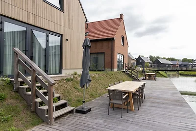 Villa aan het Veerse Meer met Sauna