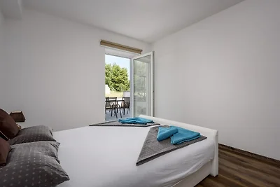 Hübsche Wohnung mit Balkon