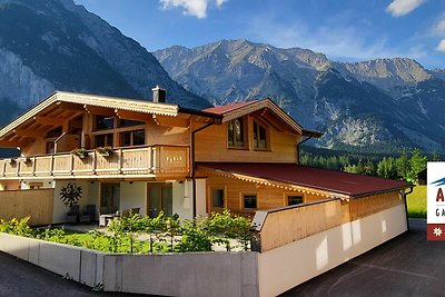 Ferienwohnung in Leutasch mit Garten