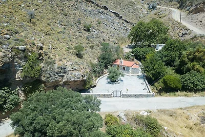 Villa in Mariou mit Pool und Meerblick