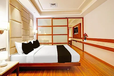 Kollektion O Marathahalli - Krishna Boutique