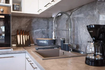 Einzimmerwohnung mit Whirlpool