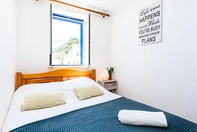 Appartamento a Burgau con vista mare