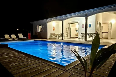 Häuser und Villen für 6 Personen