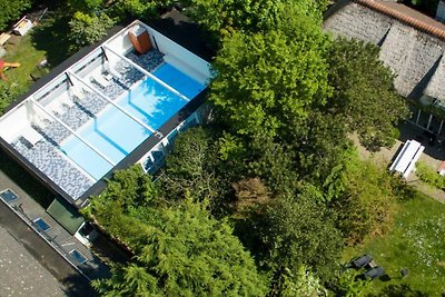 Incantevole villa sulla spiaggia con tetto