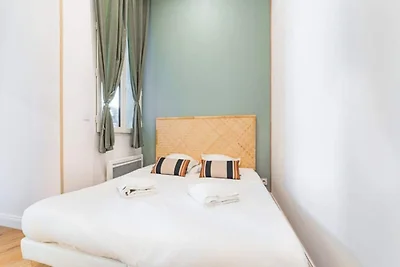 Moderne Wohnung bei Jardin Public