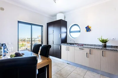 Wohnung in Lagos mit Hafenblick