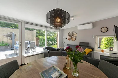 Bungalow in Sint Maartenszee am Strand