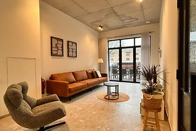 Geräumiges 3-stöckiges Ferienhaus für 8...