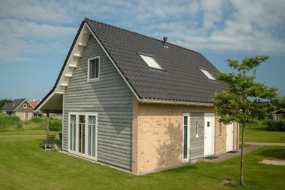 Luxe huis met sauna, op 700 m. van het strand