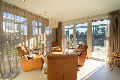 Modernes Ferienhaus mit Spülmaschine, Nähe...
