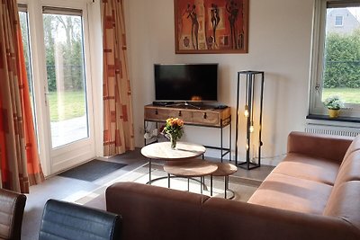 Schönes Ferienhaus mit Sauna und Whirlpool in...