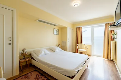 Wohnung an der Zeedijk mit Meerblick