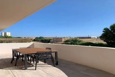 Helles Apartment mit Poolzugang
