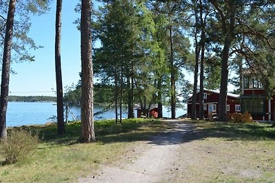 4 Sterne Ferienhaus in Gällnöby