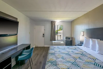 1 Kingsize-Bett | Mob Acc RI Shwr Nsmk...