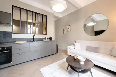 2P Renoviertes Herz von Cannes