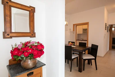Elegant Lovran Apartment with Sea view - Two ...