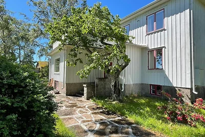 8 Personen Ferienhaus in MÖRBYLÅNGA