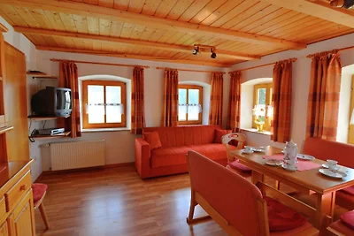 Schönes Ferienhaus in Viechtach in Waldnähe