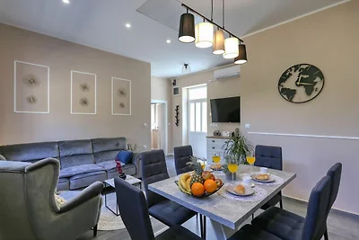 Ferienhaus in Sali mit Meeresstrand