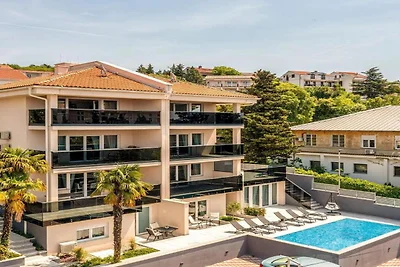 Appartamento a Dramalj con piscina