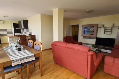 Apartment with Two Bathrooms