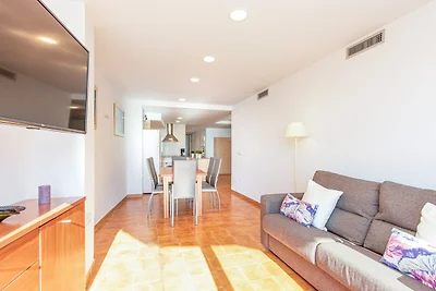 Zentrales Roses-Apartment mit Terrasse
